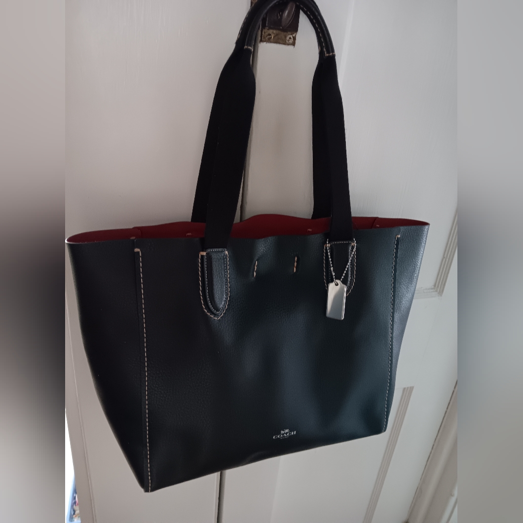 Coach Black Leather Derby Tote Euc